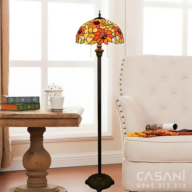 Mách bạn 5 bước chọn đèn cây cho phòng khách đẹp hoàn mỹ