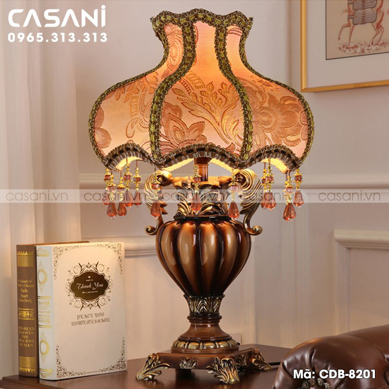 Top 7 mẫu đèn bàn cổ điển, tân cổ điển Casani bán chạy nhất 2021