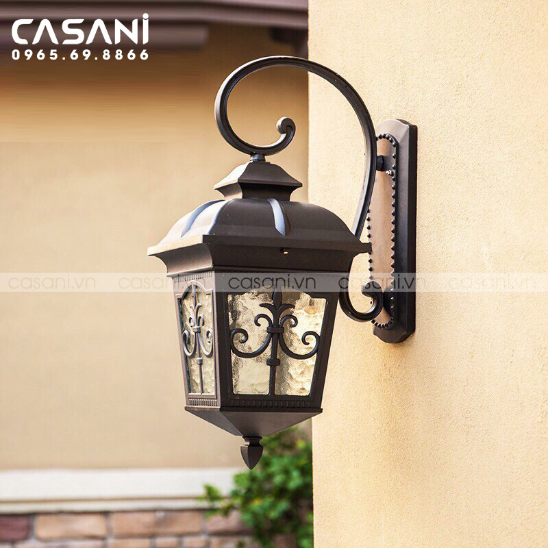 Đèn treo tường cổ điển tôn lên vẻ đẹp sang trọng cho ngôi nhà bạn